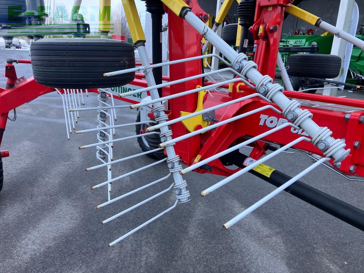 Schwader del tipo Pöttinger TOP 612 C Doppelschwader, Gebrauchtmaschine en REDLHAM (Imagen 15)