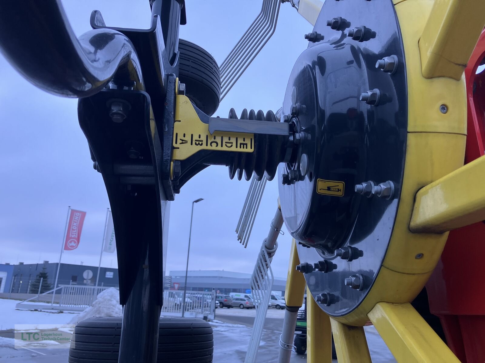 Schwader tipa Pöttinger TOP 612 C Doppelschwader, Neumaschine u Redlham (Slika 16)