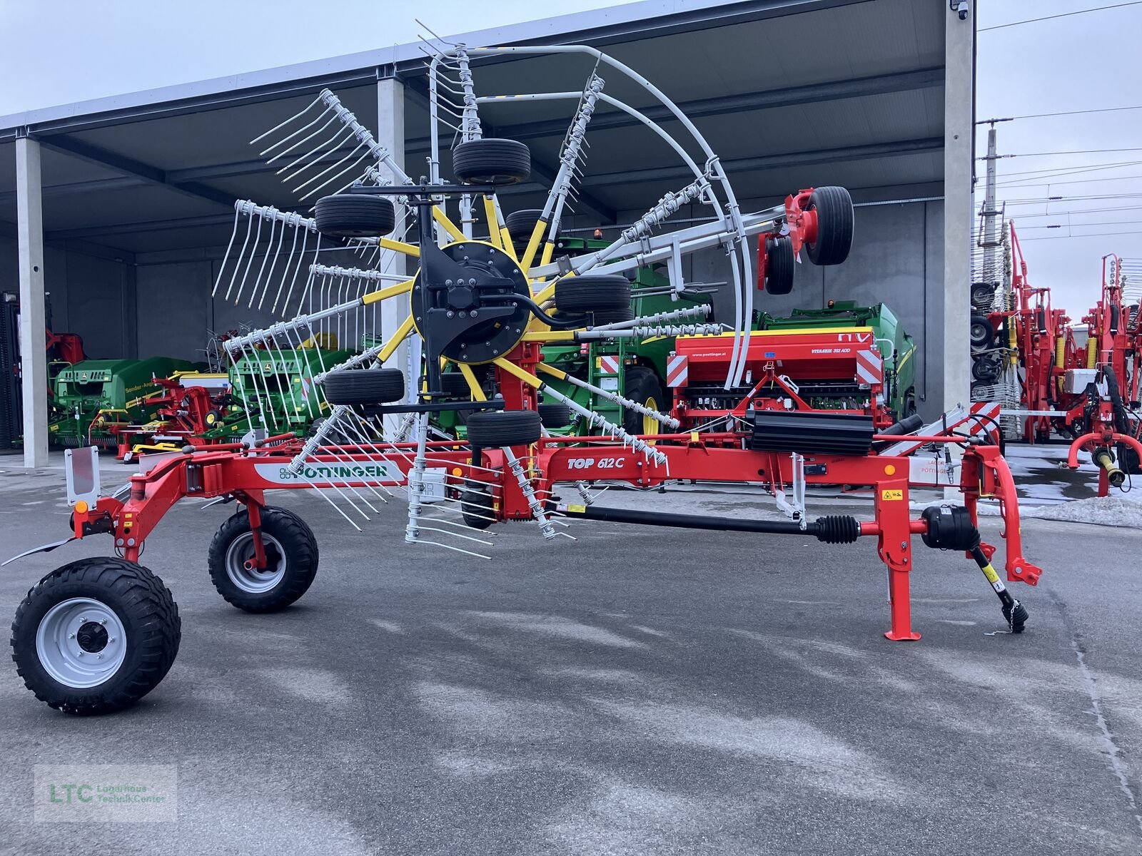 Schwader tipa Pöttinger TOP 612 C Doppelschwader, Neumaschine u Redlham (Slika 7)