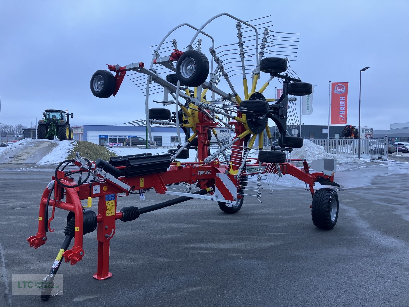 Schwader tipa Pöttinger TOP 612 C Doppelschwader, Neumaschine u Redlham (Slika 1)