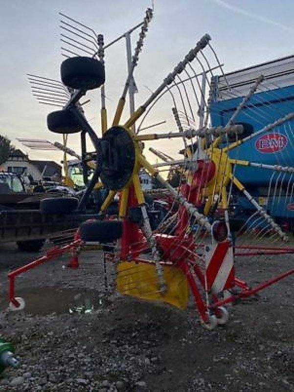 Schwader des Typs Pöttinger TOP 612, Gebrauchtmaschine in Muespach-le-Haut (Bild 2)