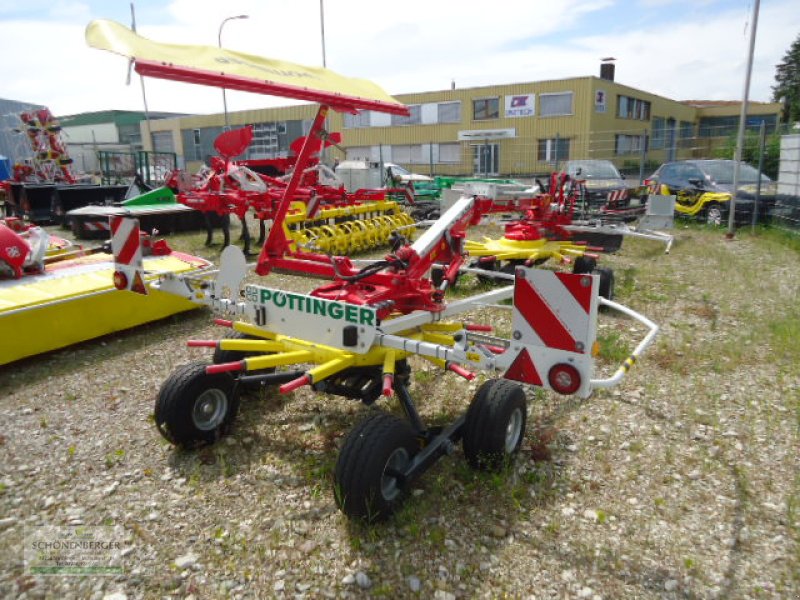 Schwader des Typs Pöttinger Top 632 A, Neumaschine in Steisslingen (Bild 2)