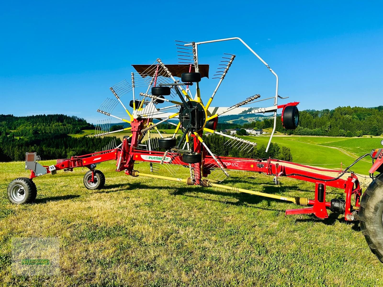 Schwader des Typs Pöttinger Top 652, Gebrauchtmaschine in Rohrbach (Bild 1)