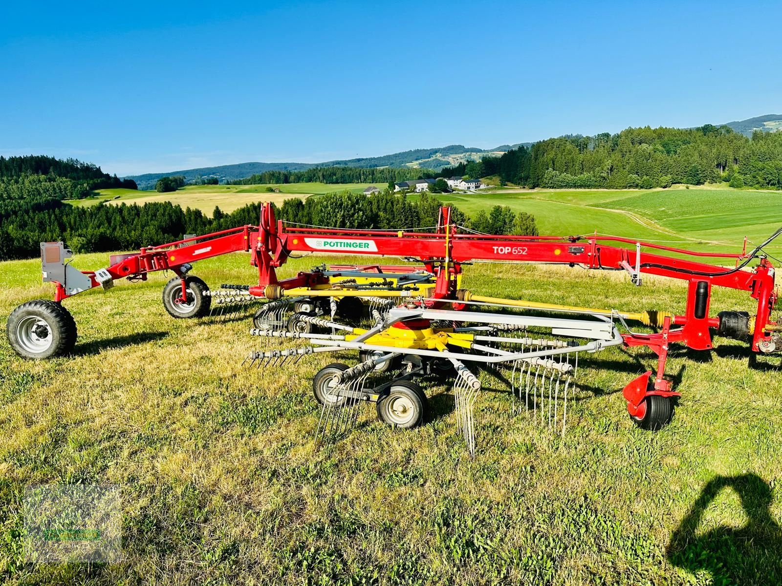 Schwader des Typs Pöttinger Top 652, Gebrauchtmaschine in Rohrbach (Bild 2)