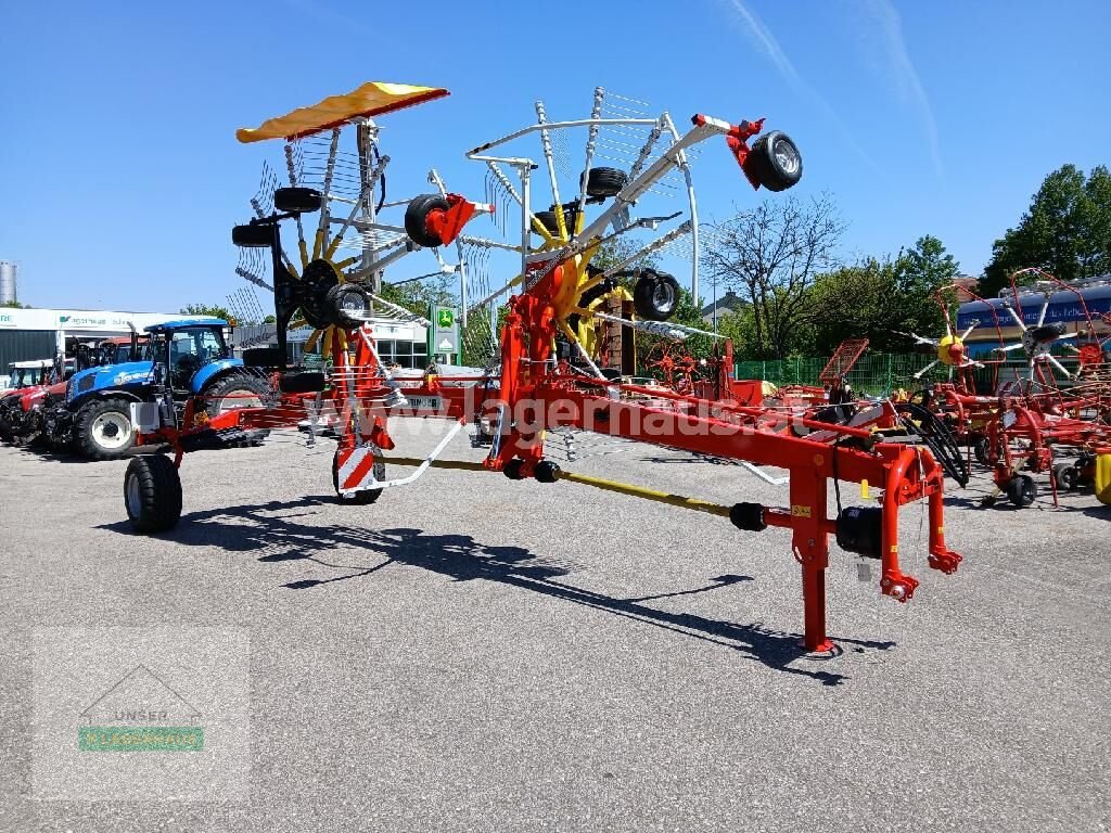 Schwader des Typs Pöttinger TOP 662, Neumaschine in Aschbach (Bild 4)