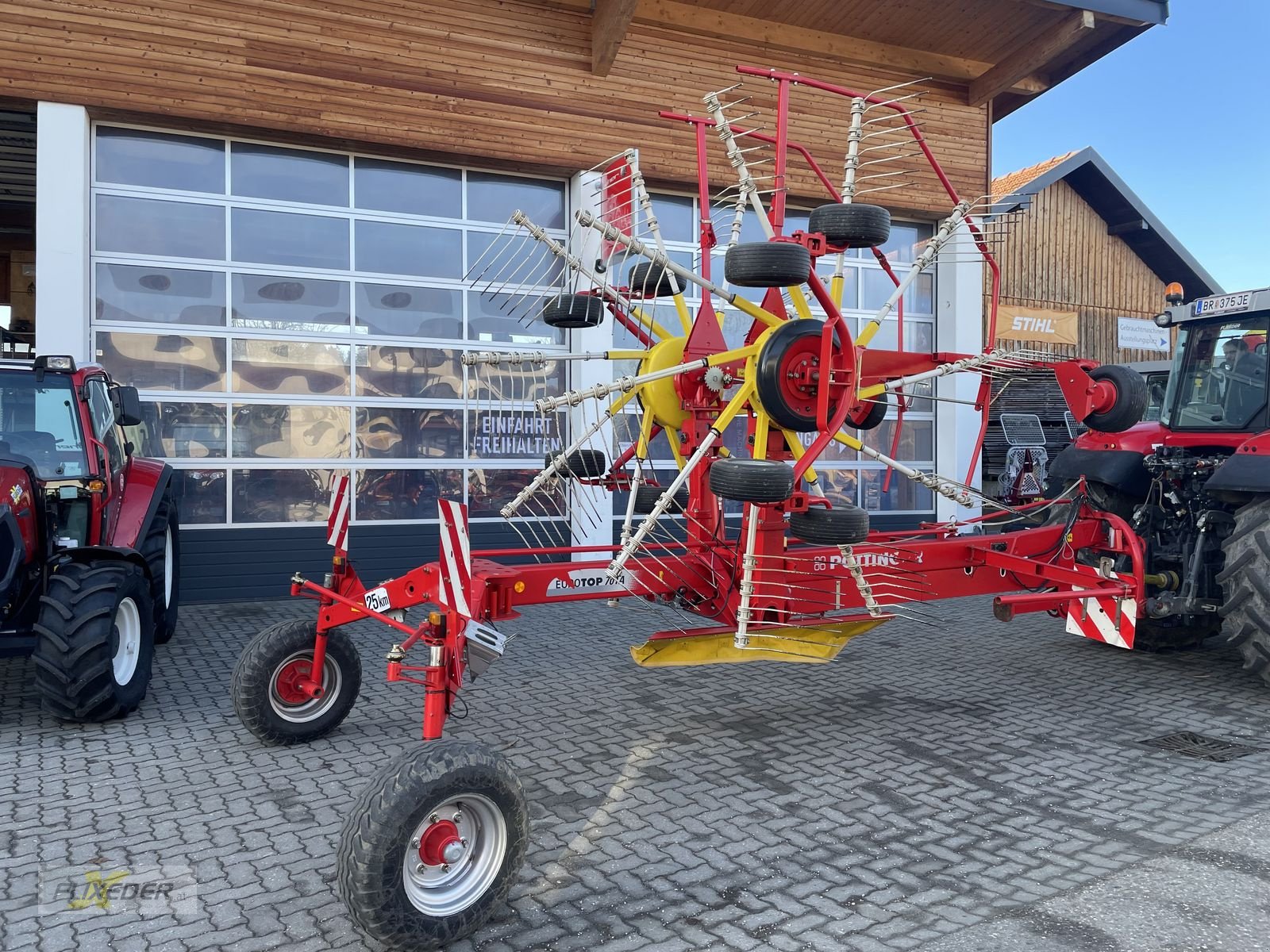 Schwader des Typs Pöttinger Top 701 A, Gebrauchtmaschine in Pattigham (Bild 7)