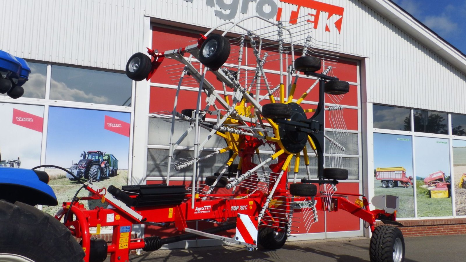 Schwader tip Pöttinger TOP 762 C 2 rotors rive, Gebrauchtmaschine in Hobro (Poză 1)