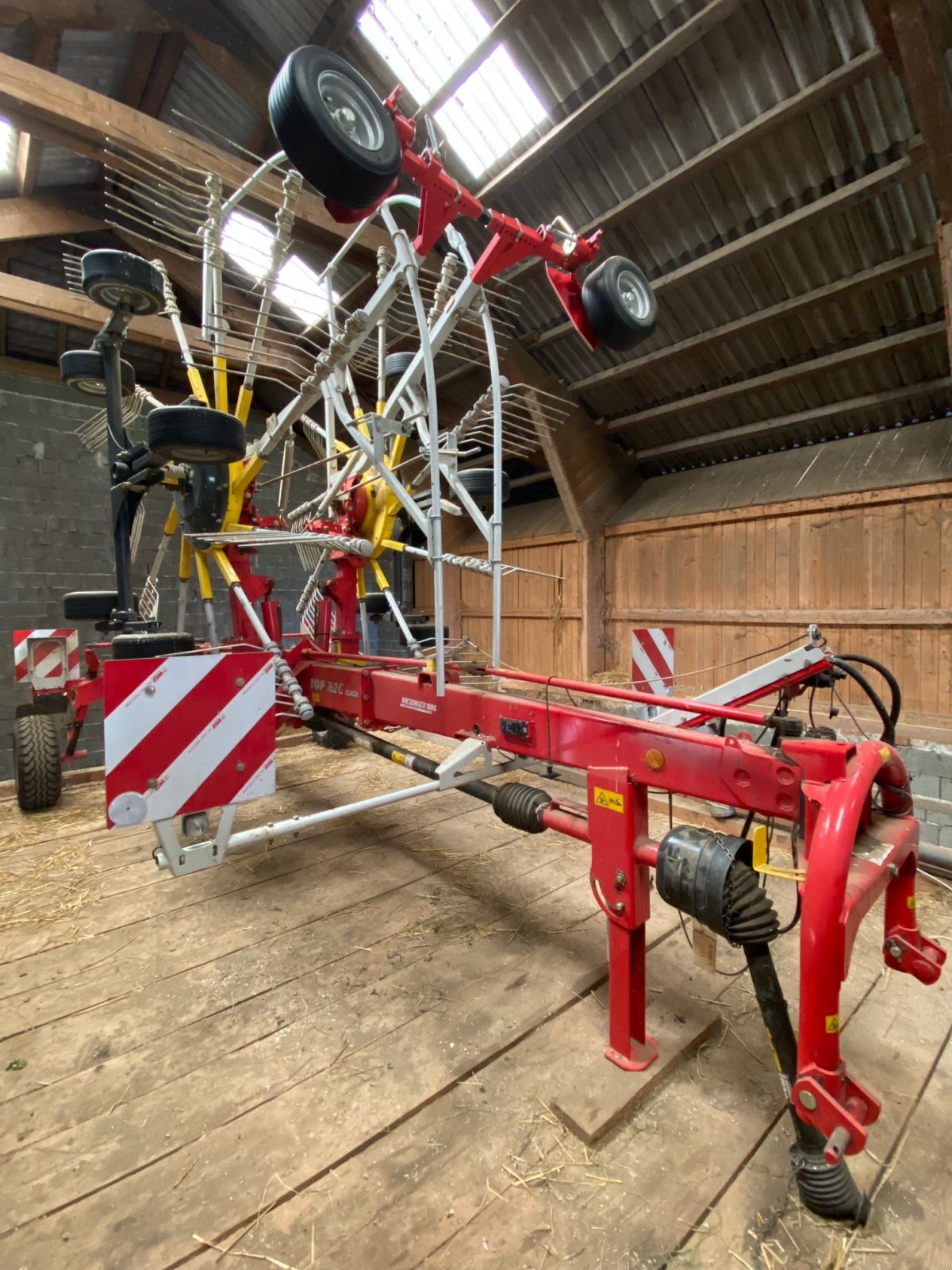 Schwader of the type Pöttinger Top 762 C, Gebrauchtmaschine in Kleinzell (Picture 1)