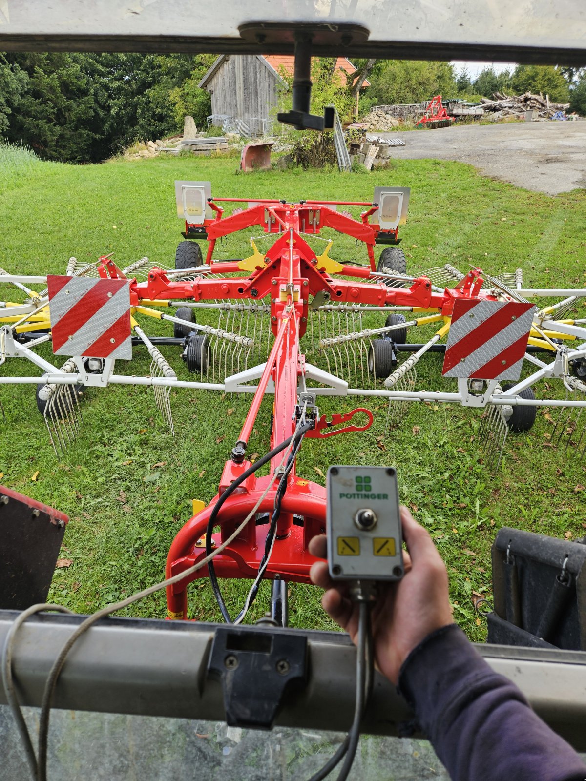 Schwader του τύπου Pöttinger Top 762 C, Gebrauchtmaschine σε Waldkirchen (Φωτογραφία 3)