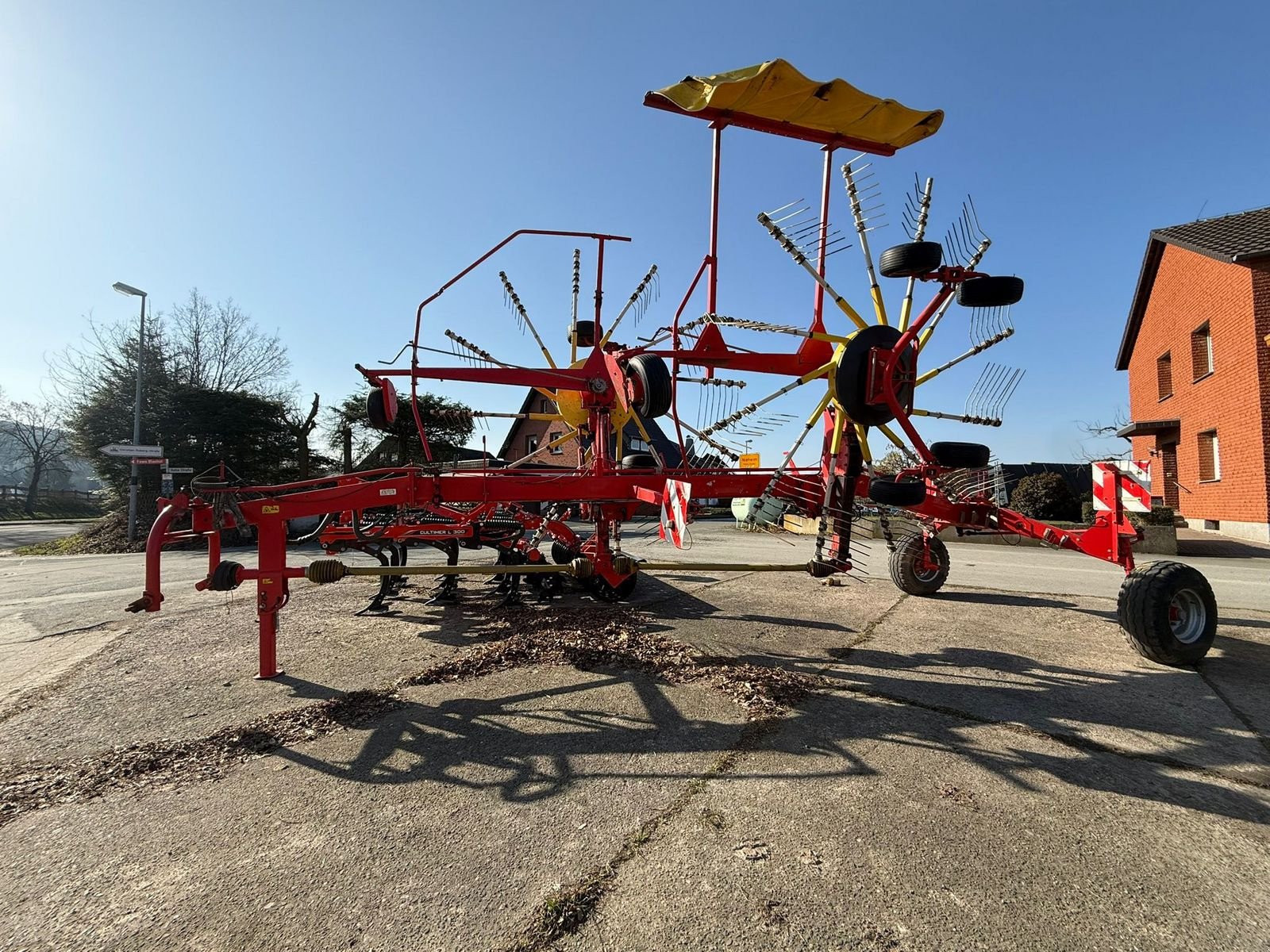 Schwader του τύπου Pöttinger Top 801, Gebrauchtmaschine σε Nieheim Kreis Höxter (Φωτογραφία 4)