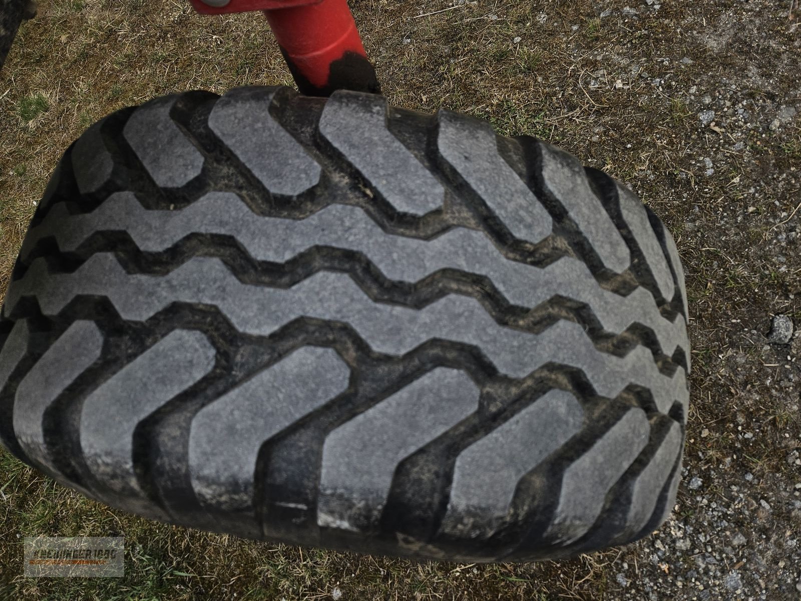 Schwader des Typs Pöttinger TOP 812, Gebrauchtmaschine in Altenfelden (Bild 4)