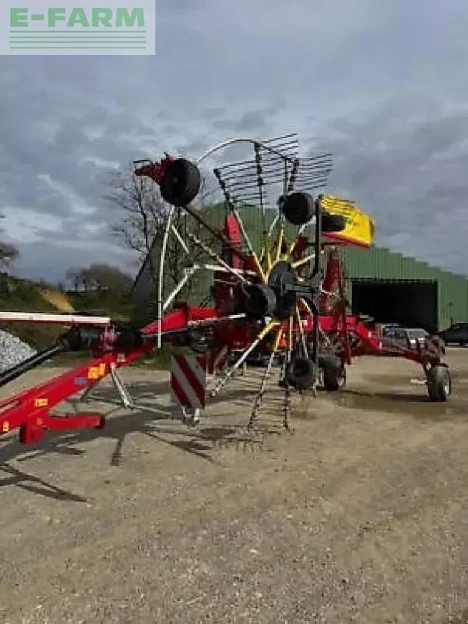 Schwader typu Pöttinger top 812, Gebrauchtmaschine v MONFERRAN (Obrázek 2)