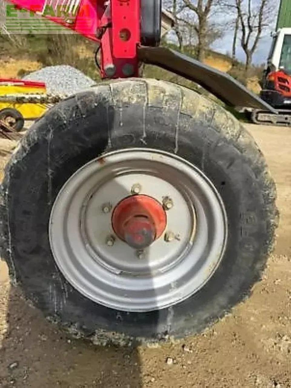 Schwader typu Pöttinger top 812, Gebrauchtmaschine v MONFERRAN (Obrázek 9)