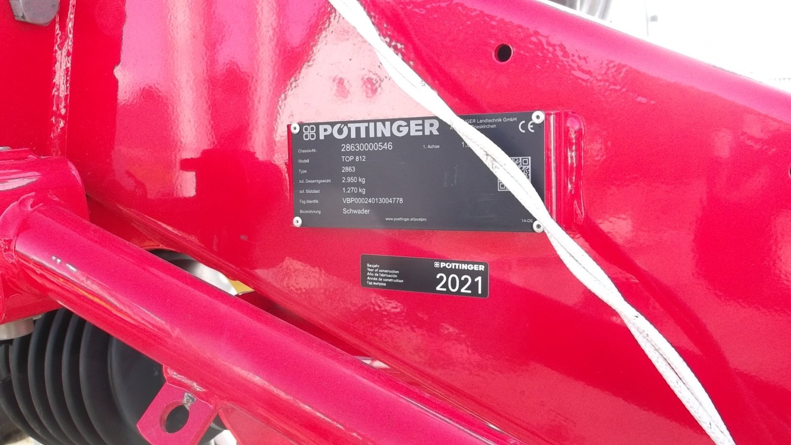 Schwader des Typs Pöttinger Top 812, Gebrauchtmaschine in Wolfersdorf (Bild 3)