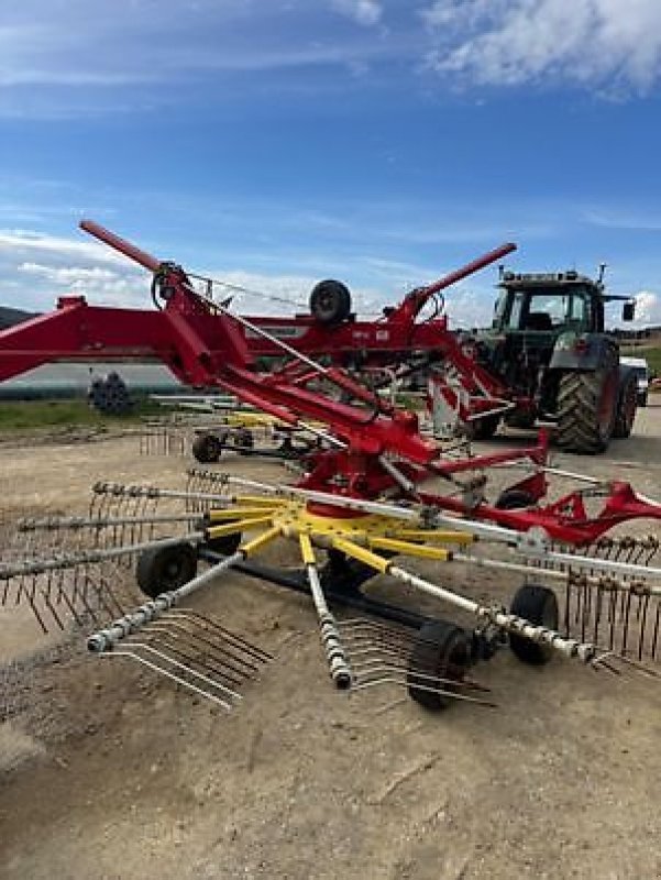 Schwader des Typs Pöttinger TOP 812, Gebrauchtmaschine in Revel (Bild 7)