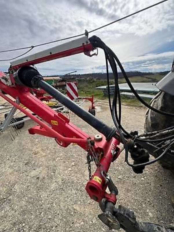 Schwader des Typs Pöttinger TOP 812, Gebrauchtmaschine in Revel (Bild 8)