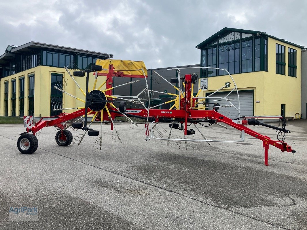 Schwader des Typs Pöttinger TOP 812, Gebrauchtmaschine in Kirchdorf (Bild 1)