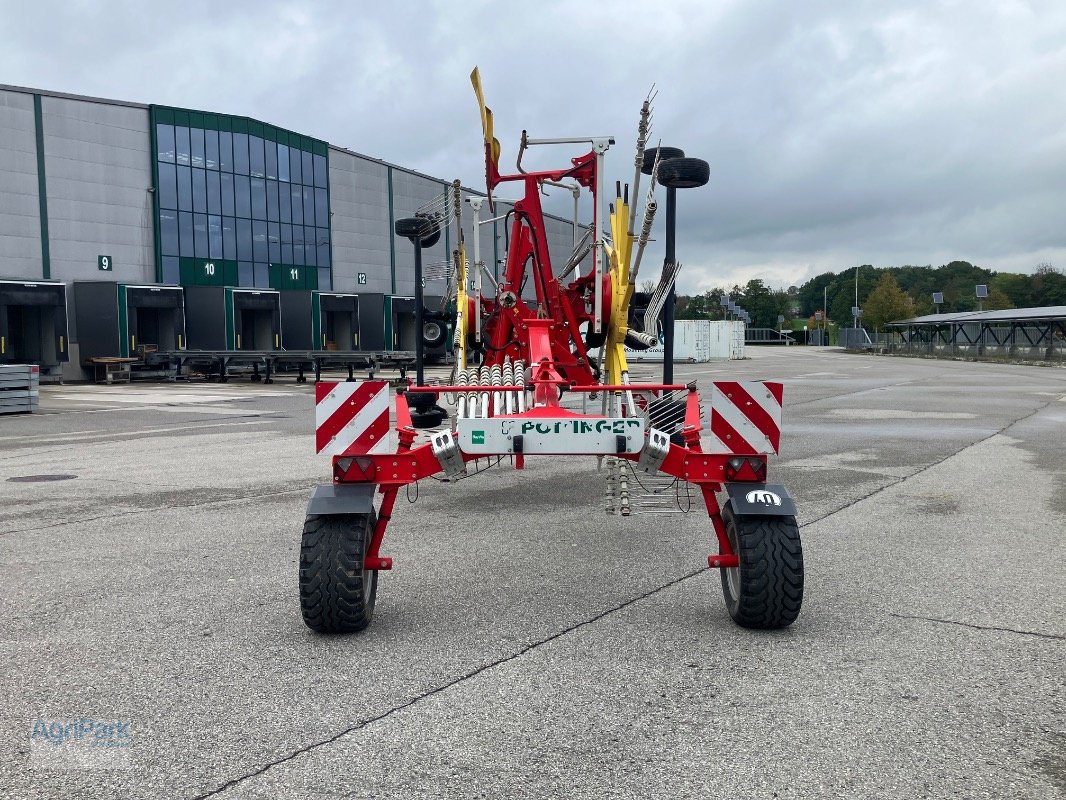 Schwader des Typs Pöttinger TOP 812, Gebrauchtmaschine in Kirchdorf (Bild 3)