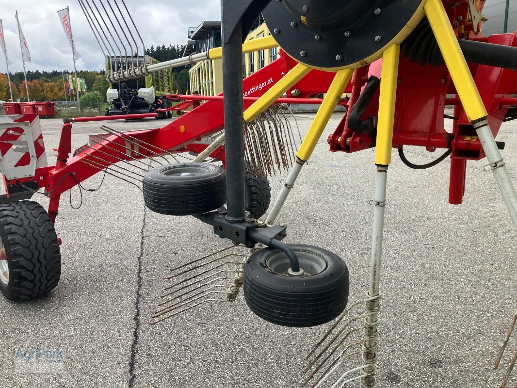 Schwader des Typs Pöttinger TOP 812, Gebrauchtmaschine in Kirchdorf (Bild 6)