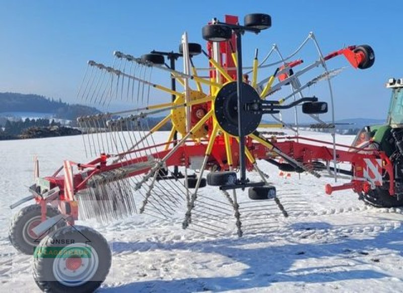 Schwader del tipo Pöttinger Top 842, Gebrauchtmaschine en Freistadt (Imagen 1)