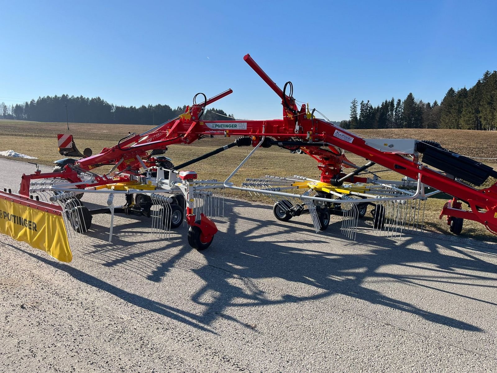 Schwader typu Pöttinger TOP VT 6820 S, Vorführmaschine v NATTERNBACH (Obrázek 7)