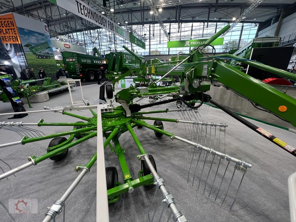 Schwader of the type PRONAR ZKP 900D 9m Seitenschwader Doppelschwader, Neumaschine in Tiefenbach (Picture 9)