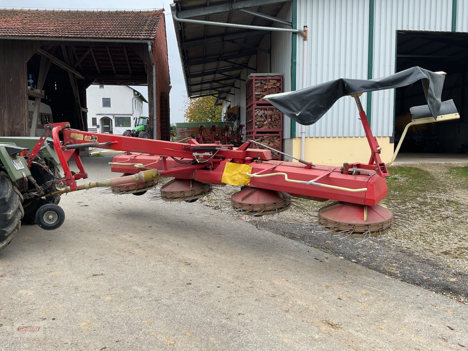 Schwader des Typs PZ-Vicon CZ 600, Gebrauchtmaschine in Kößlarn (Bild 1)