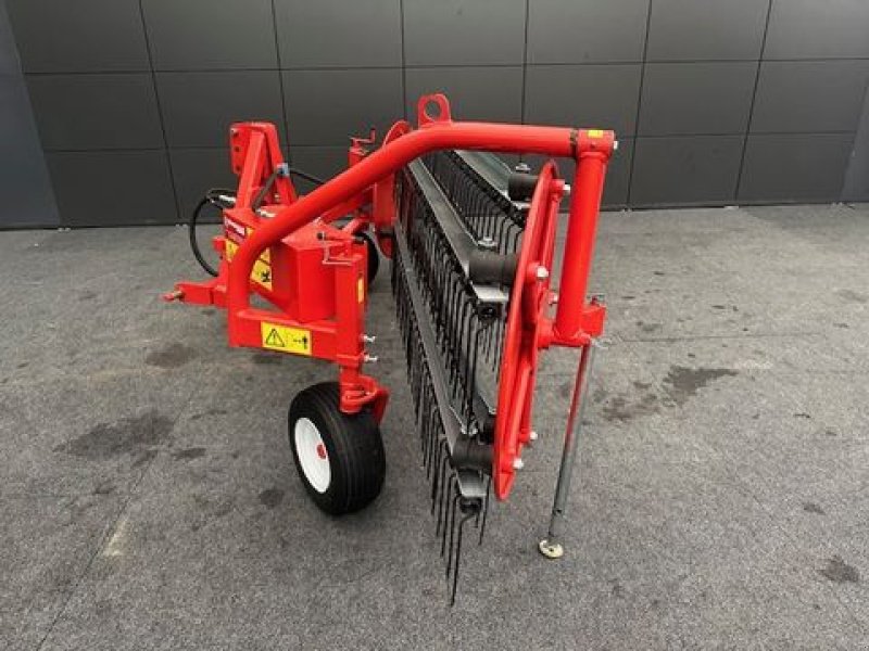 Schwader типа Repossi Kammschwader 90/5L 3,50m Arbeitsbreite Vorführer, Vorführmaschine в Tamsweg (Фотография 3)