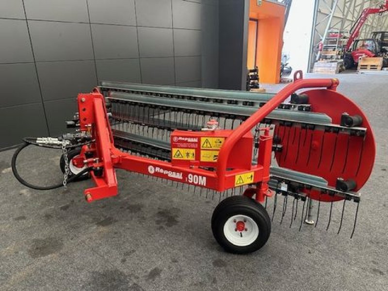 Schwader типа Repossi Kammschwader 90/5L 3,50m Arbeitsbreite Vorführer, Vorführmaschine в Tamsweg (Фотография 4)