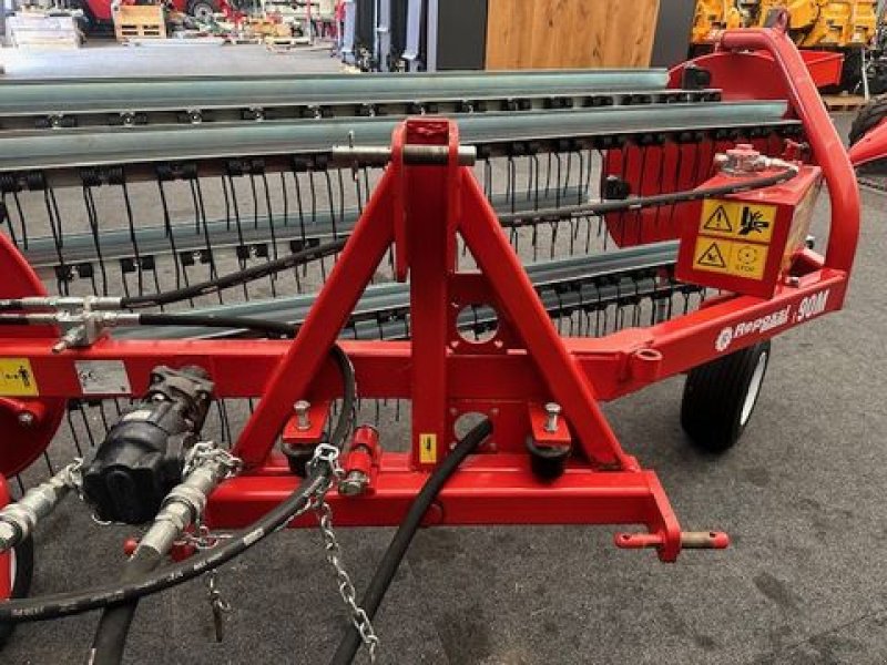 Schwader типа Repossi Kammschwader 90/5L 3,50m Arbeitsbreite Vorführer, Vorführmaschine в Tamsweg (Фотография 10)