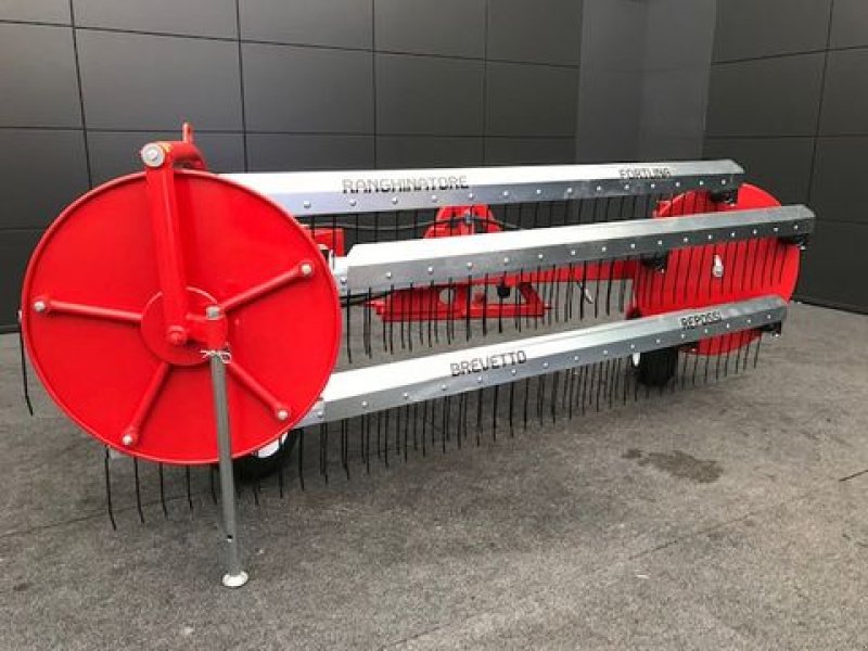 Schwader типа Repossi Kammschwader 90/5L 3,5m Arbeitsbreite, Neumaschine в Tamsweg (Фотография 1)