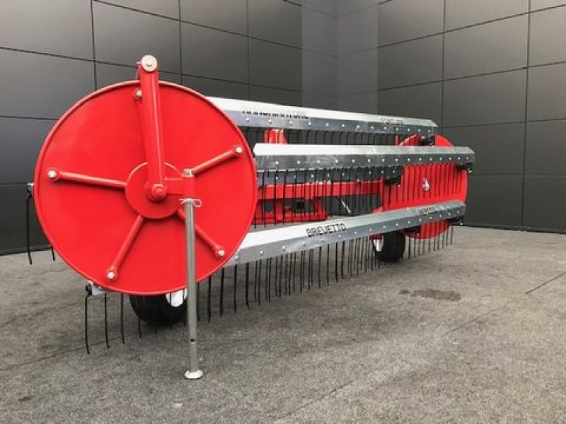 Schwader van het type Repossi Kammschwader 90/5L 3,5m Arbeitsbreite, Neumaschine in Tamsweg (Foto 12)