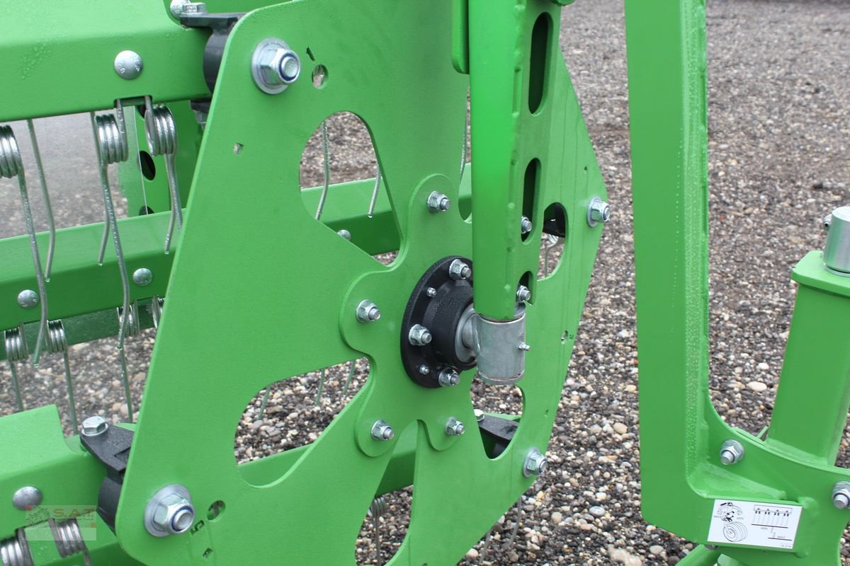 Schwader typu SaMASZ Kammschwader Twist 300, Neumaschine v Eberschwang (Obrázek 16)