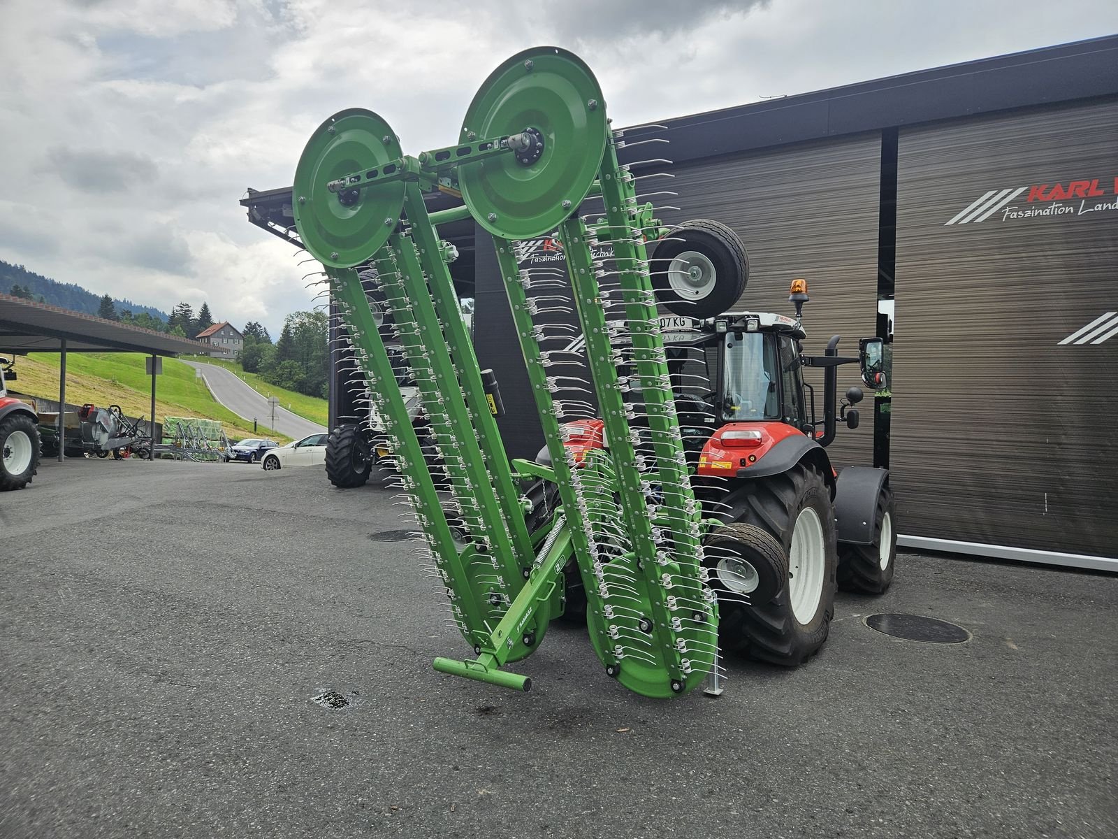 Schwader des Typs SaMASZ Twist 600, Neumaschine in Sulzberg (Bild 17)