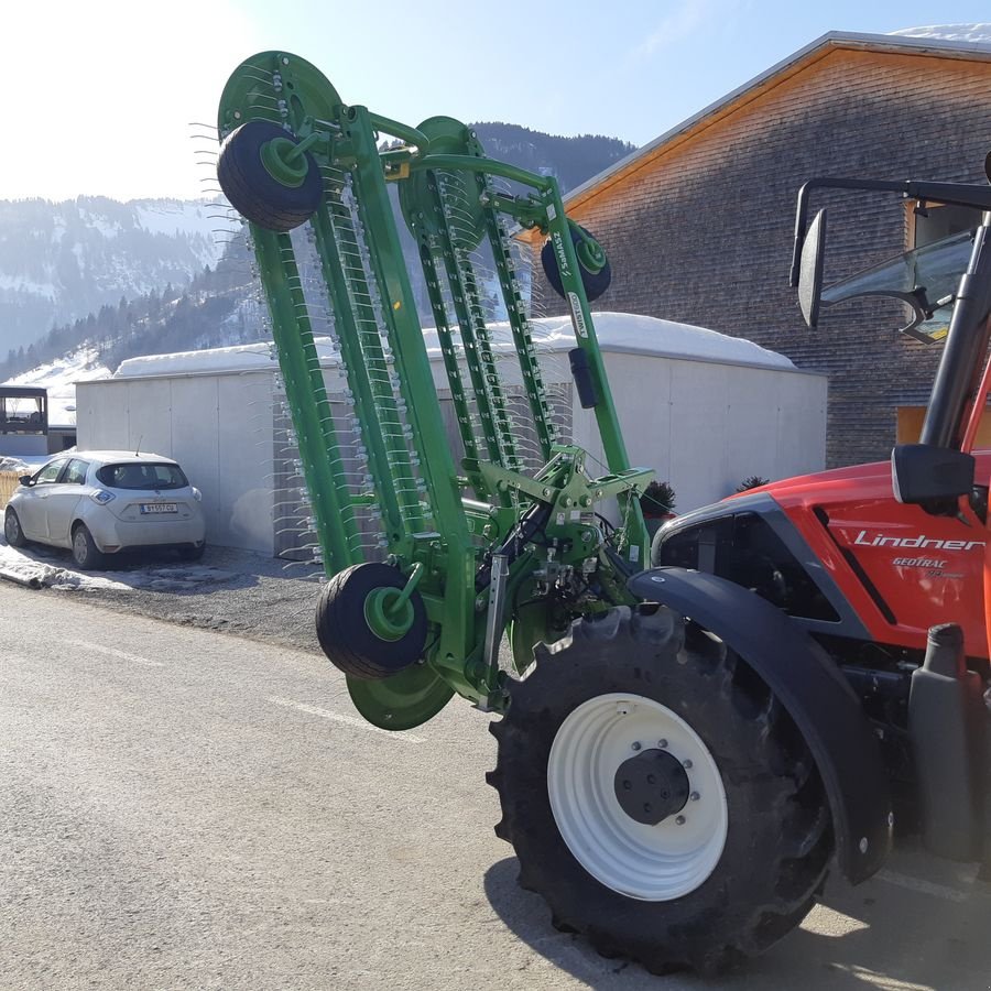 Schwader des Typs SaMASZ Twist 600, Neumaschine in Bezau (Bild 6)