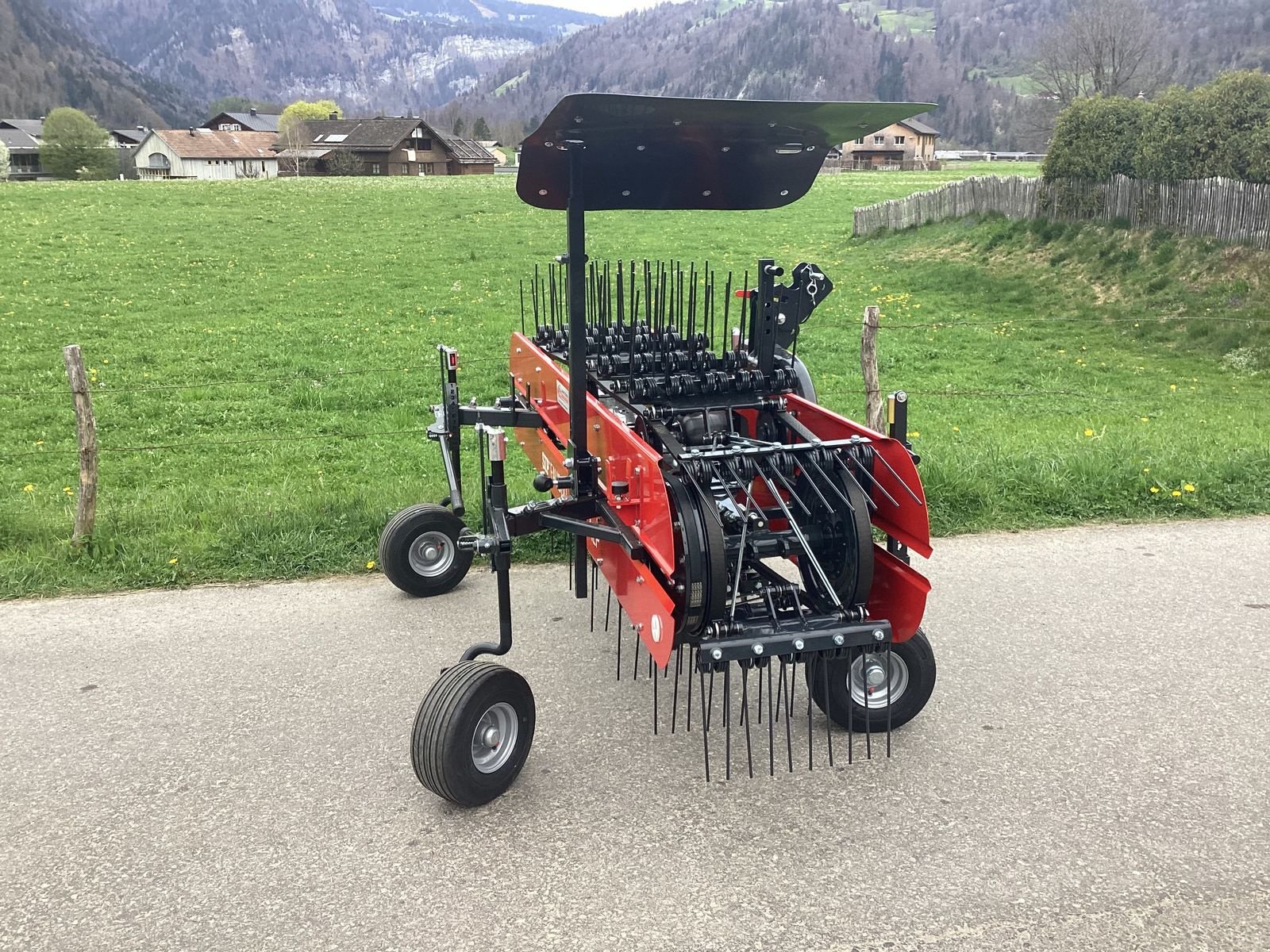 Schwader of the type SIP ++ Favorit 5 Reihig ++, Gebrauchtmaschine in Bezau (Picture 13)