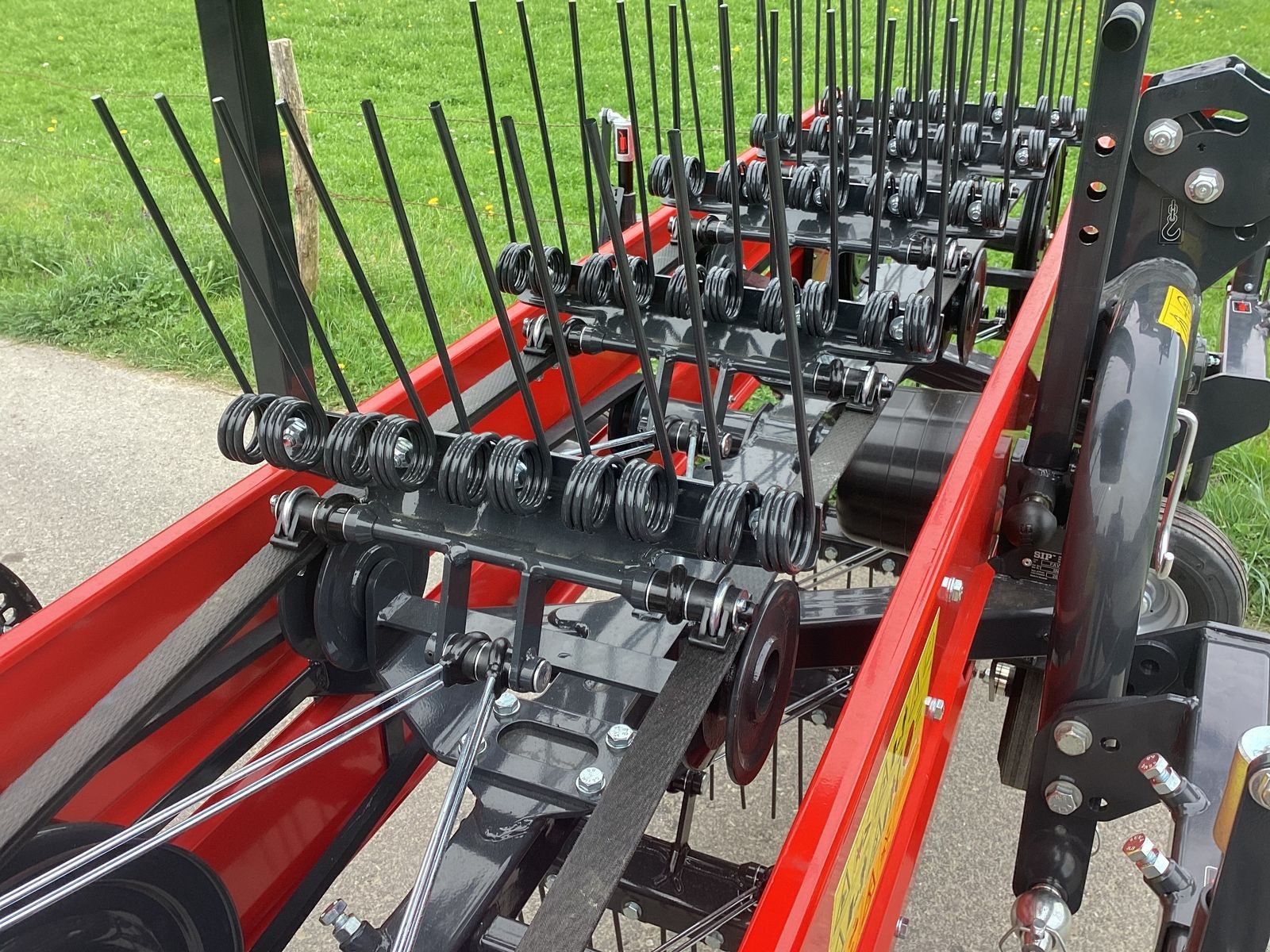 Schwader of the type SIP ++ Favorit 5 Reihig ++, Gebrauchtmaschine in Bezau (Picture 15)
