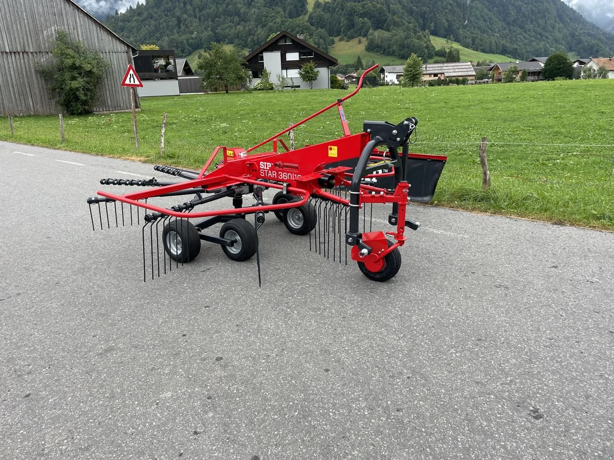 Schwader des Typs SIP Star 360/10, Neumaschine in Bezau (Bild 5)