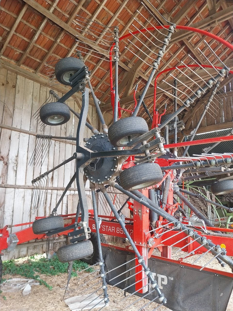 Schwader des Typs SIP STAR 850 /26 T, Gebrauchtmaschine in CREZANCY EN SANCERRE (Bild 3)