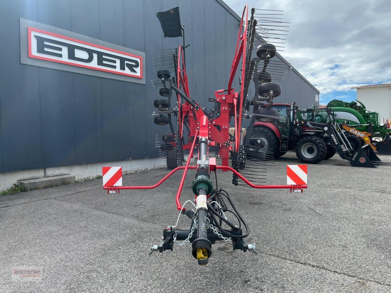 Schwader des Typs SIP Star R 860/26 TS H, Vorführmaschine in Tuntenhausen (Bild 2)