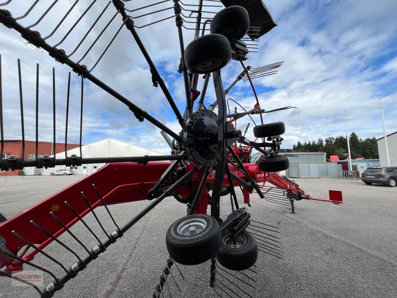 Schwader des Typs SIP Star R 860/26 TS H, Vorführmaschine in Tuntenhausen (Bild 5)