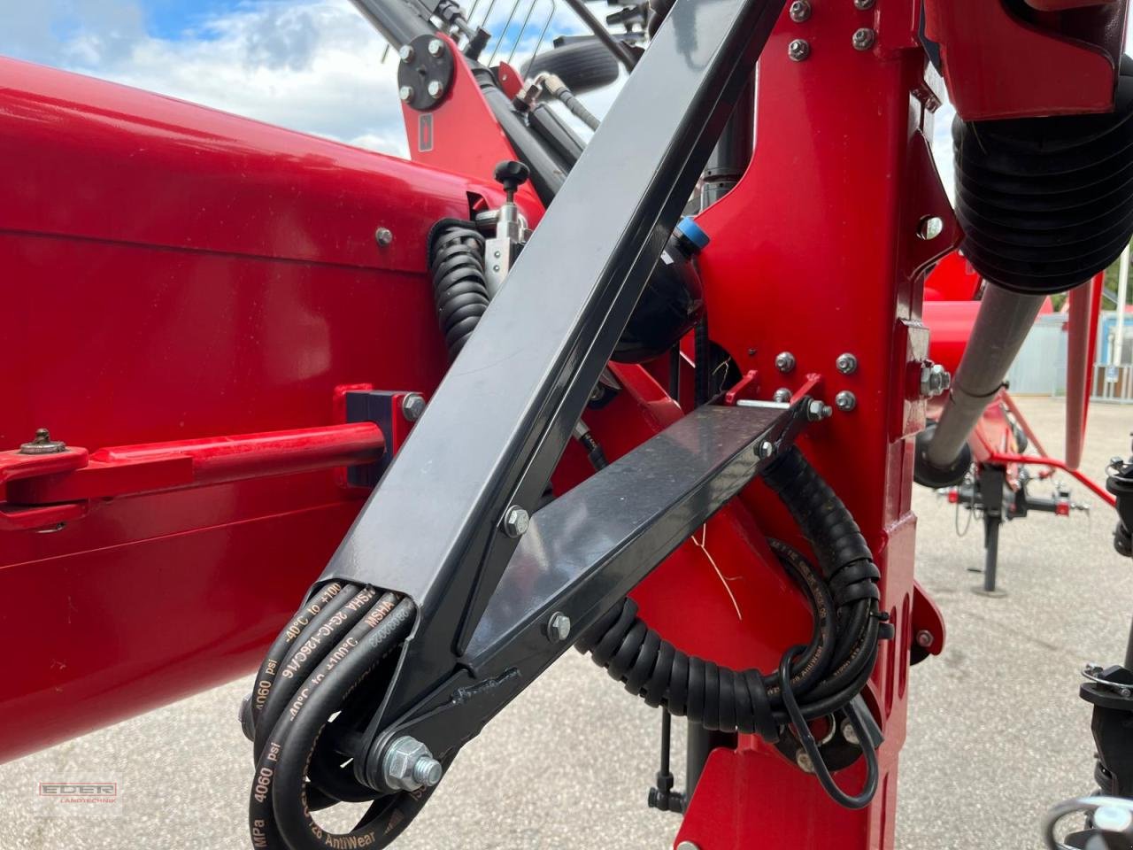 Schwader des Typs SIP Star R 860/26 TS H, Vorführmaschine in Tuntenhausen (Bild 10)