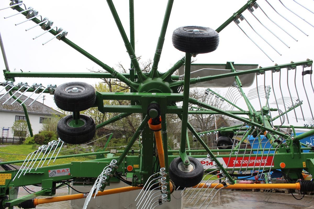 Schwader tip Sipma Doppelschwader ZK 720 SPINNER, Neumaschine in Eberschwang (Poză 21)