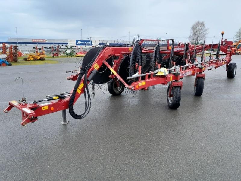 Schwader of the type Sitrex MKS14-16, Gebrauchtmaschine in ANTIGNY