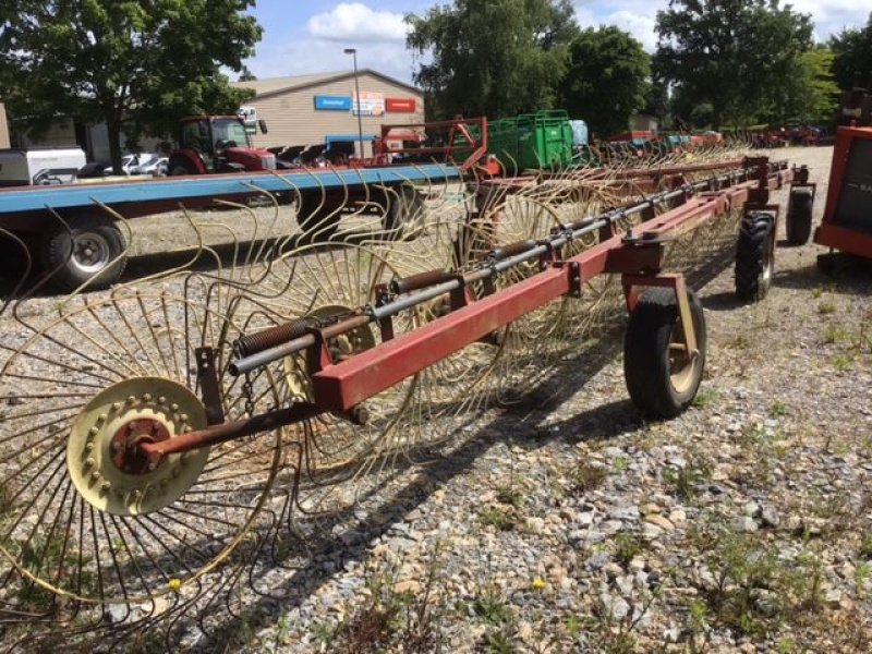 Schwader του τύπου Sitrex Soleil Columbia TR13-s, Gebrauchtmaschine σε Condeissiat (Φωτογραφία 3)