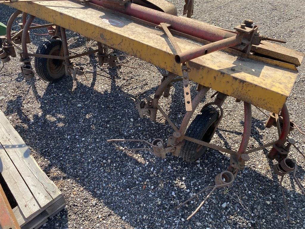 Schwader типа Sonstige 2 ROTORS, Gebrauchtmaschine в Holstebro (Фотография 4)