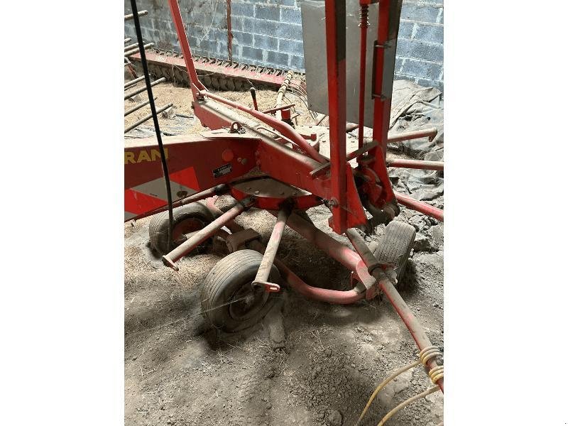 Schwader typu Sonstige 484, Gebrauchtmaschine v Richebourg (Obrázek 2)