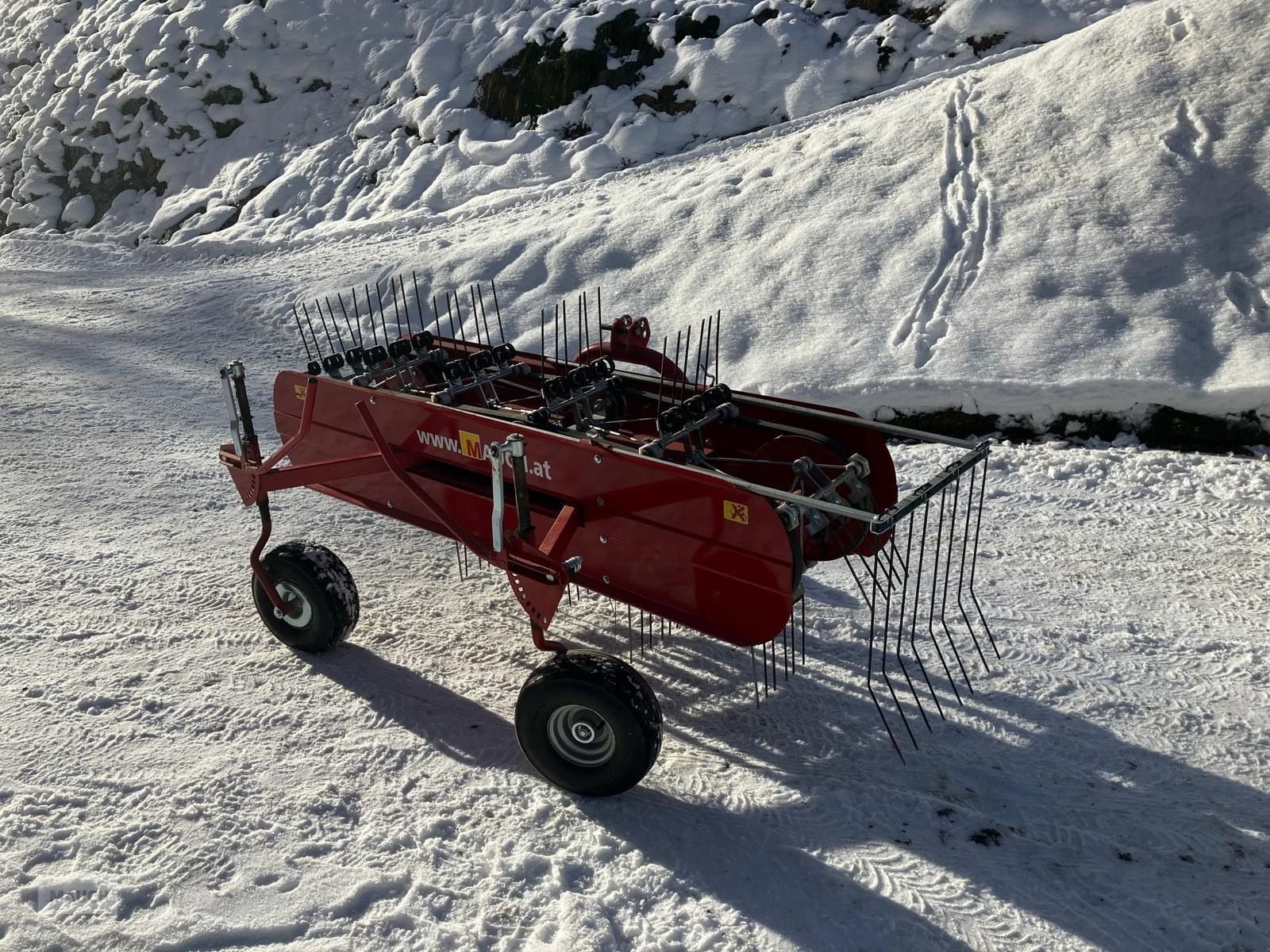 Schwader typu Sonstige Alp & More Bandrechen T 220/3, Gebrauchtmaschine v Eben (Obrázek 1)