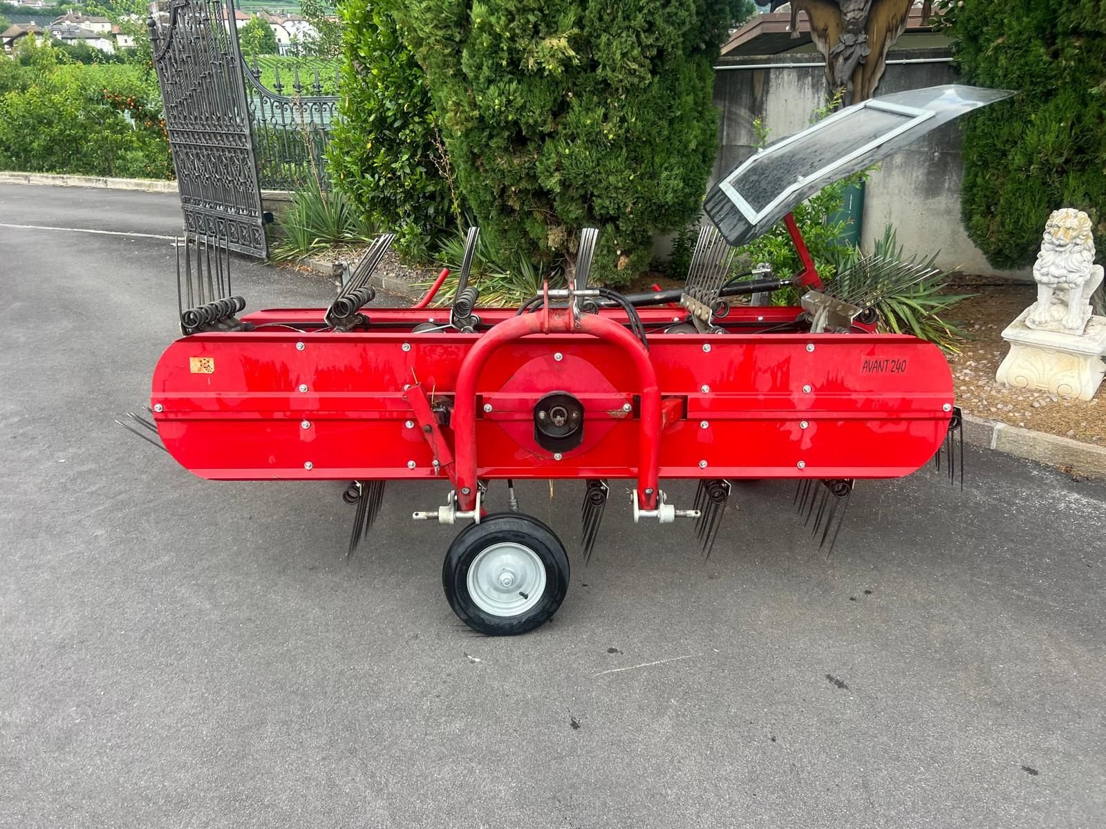 Schwader des Typs Sonstige Avant 240/5 - GZ2711, Gebrauchtmaschine in Eppan (BZ) (Bild 3)