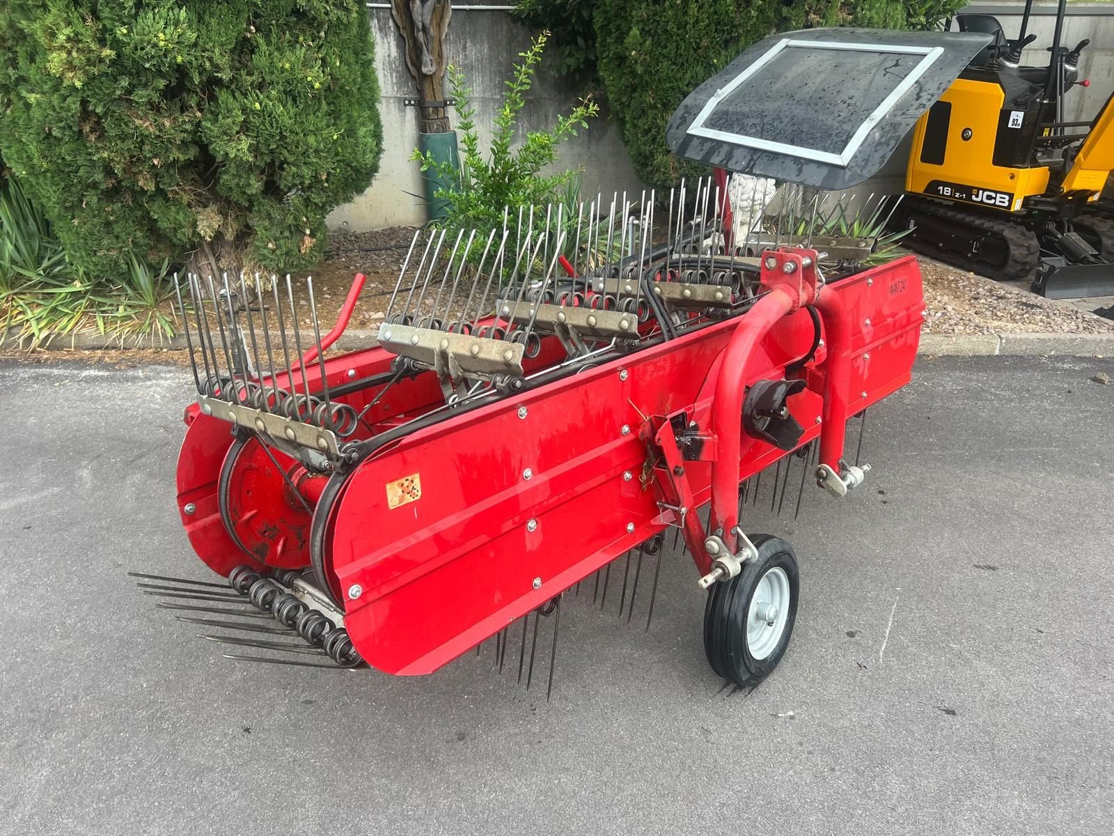 Schwader des Typs Sonstige Avant 240/5 - GZ2711, Gebrauchtmaschine in Eppan (BZ) (Bild 4)